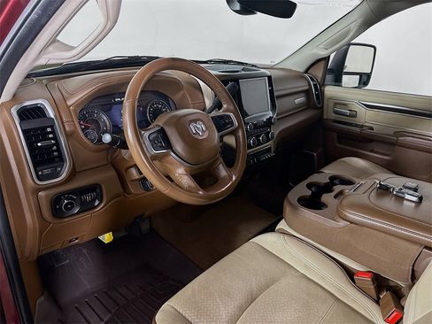 Used 2023 RAM 3500 Laramie image 30