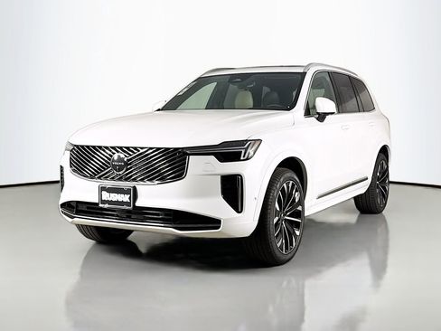 New 2026 Volvo XC90 B6 Plus w/ Protection Package Premier image 3