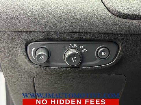 Used 2023 Buick Encore GX Preferred image 35