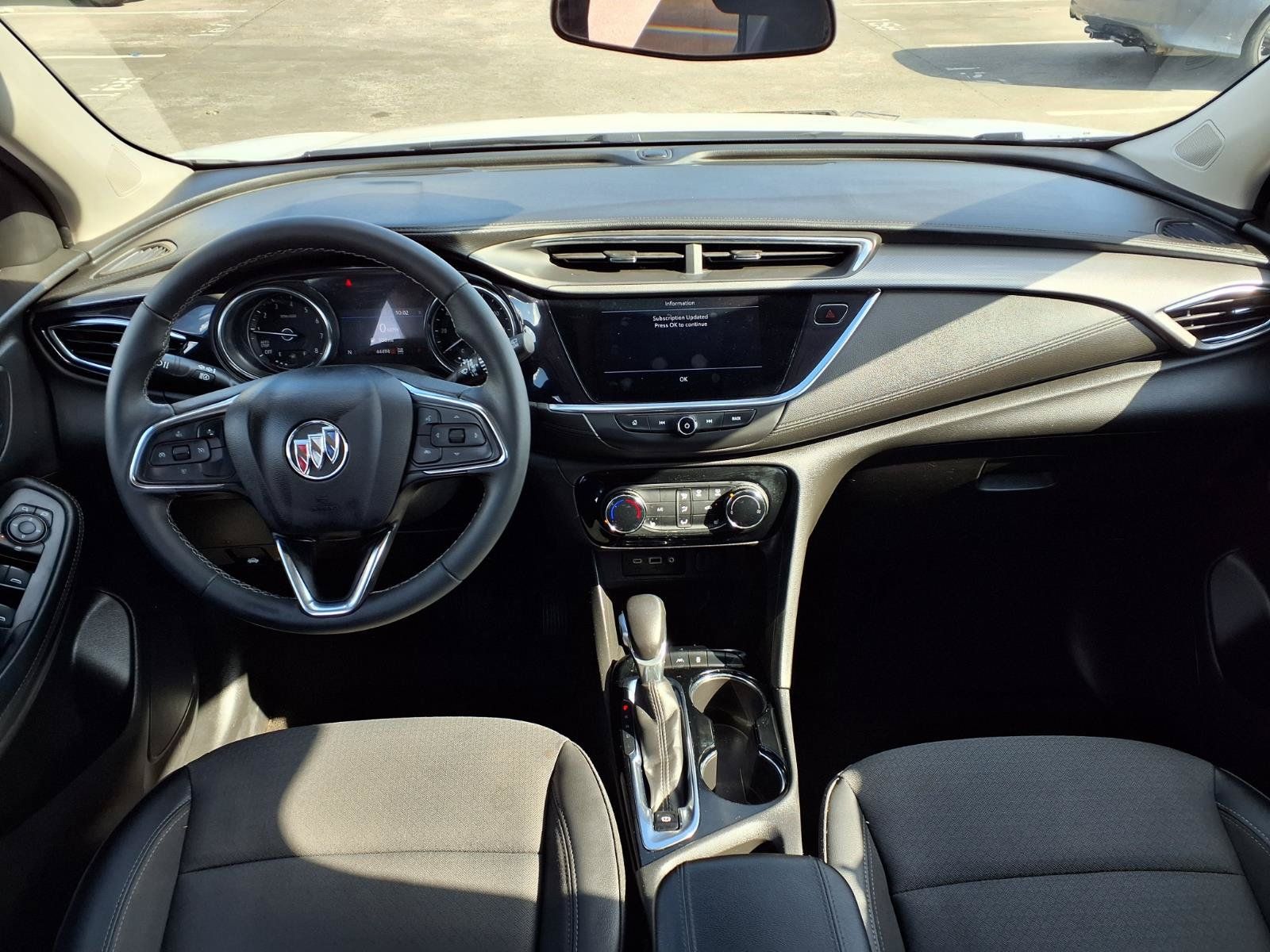Used 2023 Buick Encore GX Preferred w/ Cold Weather Comfort Package AWD/4WD image 4