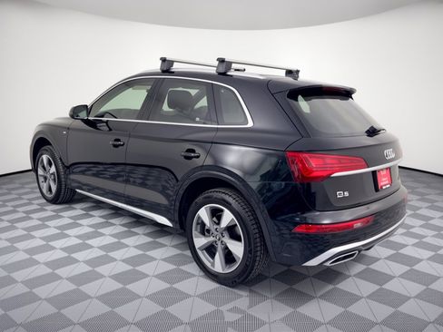 Certified 2023 Audi Q5 2.0T Premium w/ Convenience Package AWD/4WD image 3