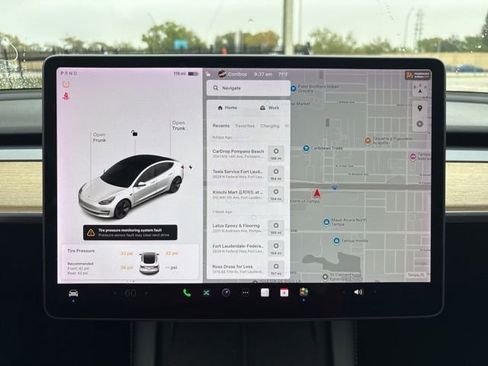 Used 2021 Tesla Model 3 Standard Range Plus image 12