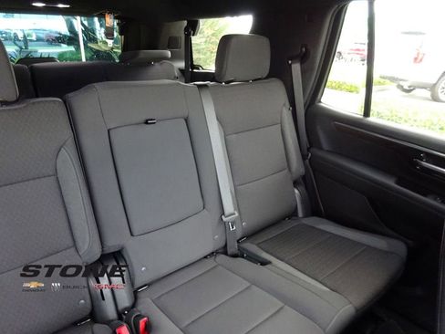 New 2026 Chevrolet Tahoe LS w/ LPO, Dark Essentials Package AWD/4WD image 17