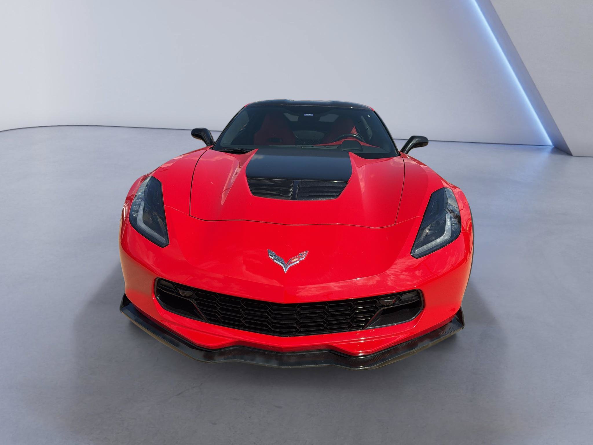 Used 2016 Chevrolet Corvette Z06 w/ 3LZ Preferred Equipment Group RWD image 2