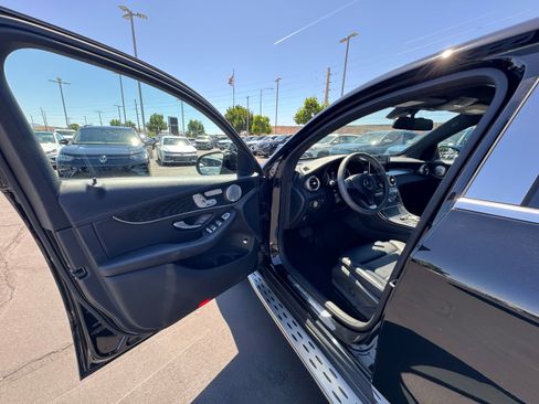 Used 2018 Mercedes-Benz GLC 300 4MATIC Coupe image 14