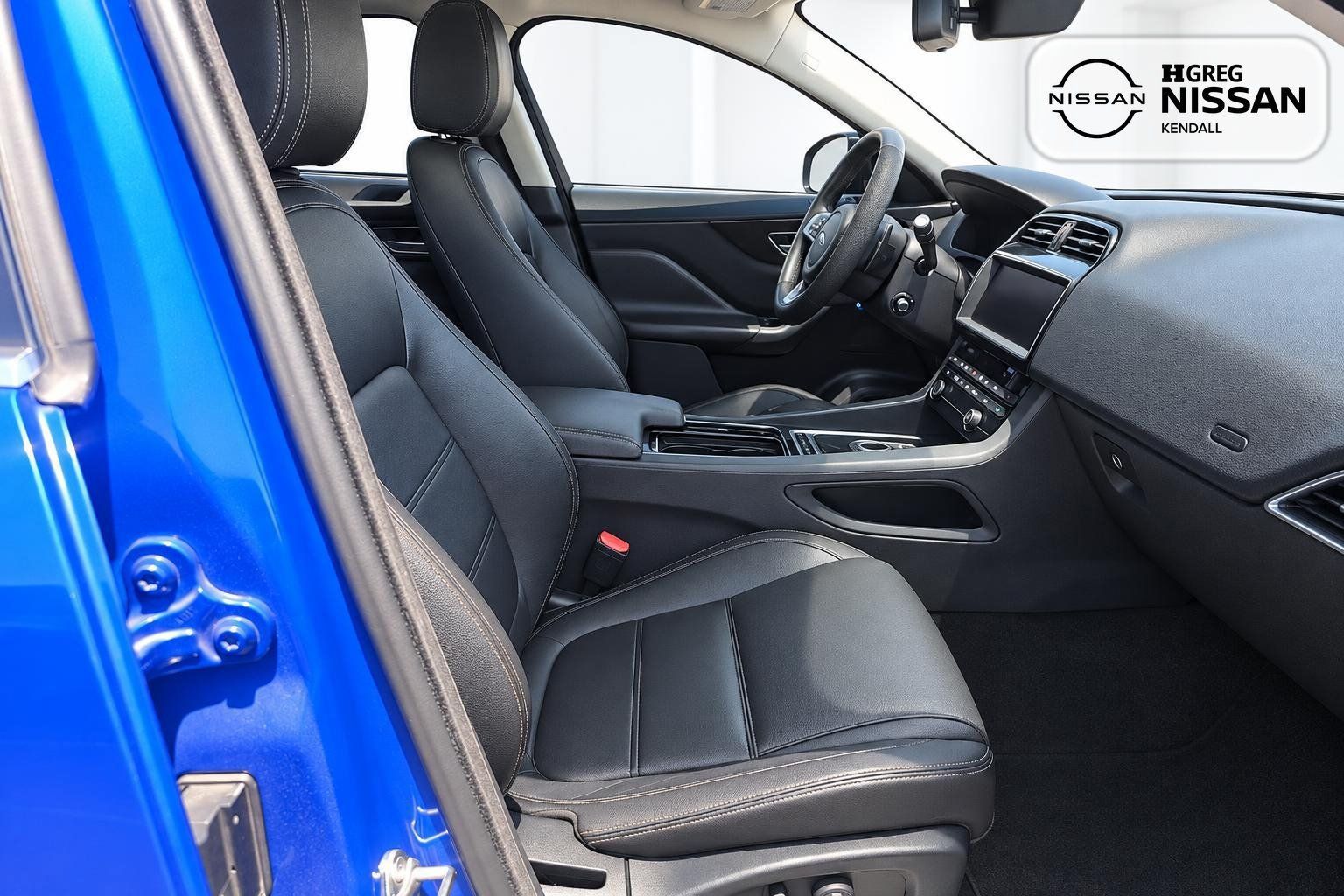 Used 2018 Jaguar F-PACE Prestige AWD/4WD image 8