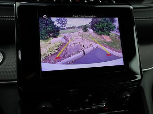 Used 2024 Jeep Grand Cherokee L Altitude AWD/4WD image 37