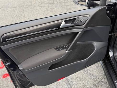 Used 2016 Volkswagen GTI S FWD image 7