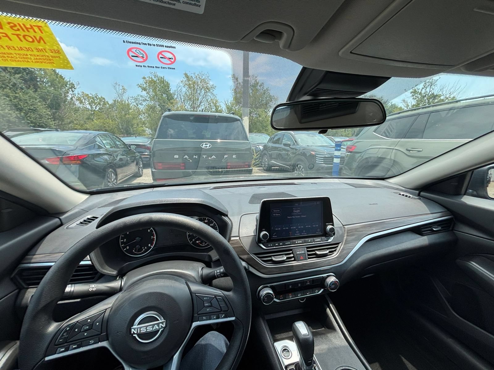 Used 2025 Nissan Altima 2.5 SV FWD image 32
