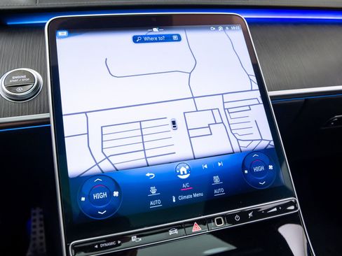 Used 2024 Mercedes-Benz S 580 4MATIC Sedan image 25