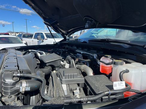 New 2025 GMC Sierra 2500 SLT w/ SLT Convenience Package image 36