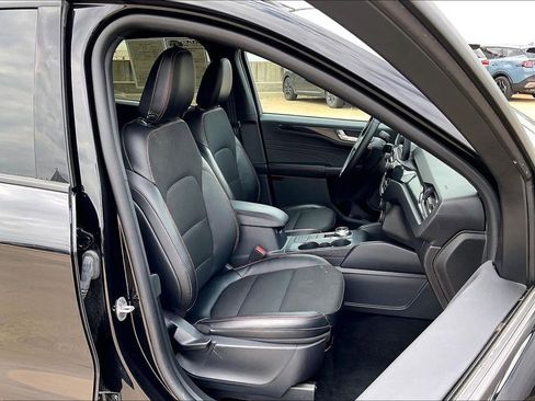 Used 2025 Ford Escape ST-Line AWD/4WD image 7