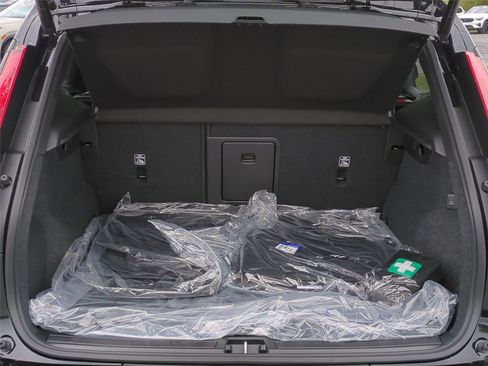 New 2026 Volvo XC40 B5 Plus w/ Protection Package Premier image 21