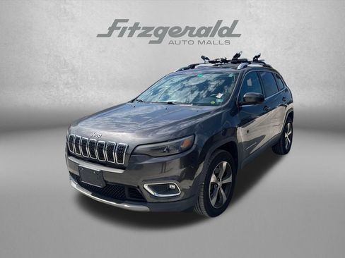Used 2019 Jeep Cherokee Limited w/ Trailer Tow Group AWD/4WD image 1