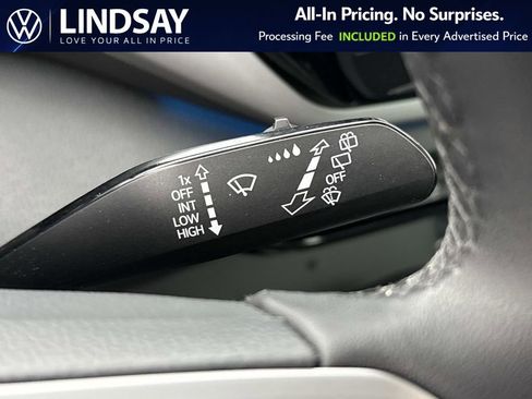 Used 2023 Volkswagen ID.4 Pro S Plus image 21