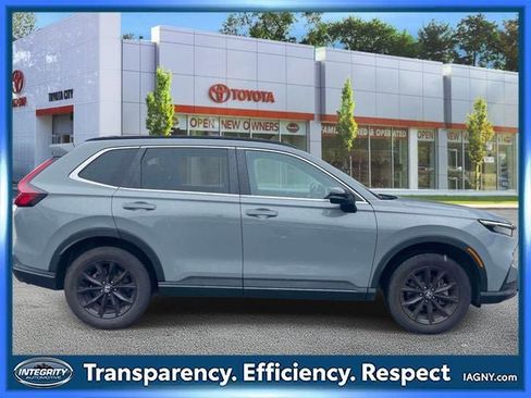 Used 2024 Honda CR-V Sport image 5