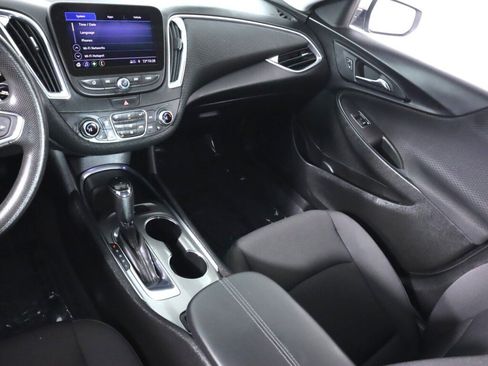 Used 2019 Chevrolet Malibu LT FWD image 31