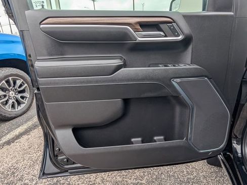 Certified 2023 Chevrolet Silverado 1500 LT w/ Protection Package AWD/4WD image 13