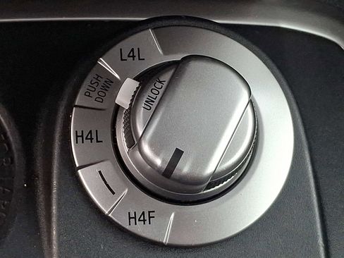 Used 2023 Toyota 4Runner Limited image 30