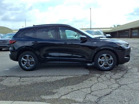 Used 2023 Ford Escape ST-Line Select w/ Tech Pack #1 AWD/4WD image 6