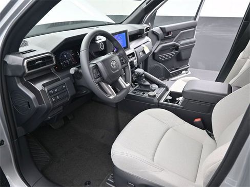 New 2025 Toyota 4Runner SR5 image 4