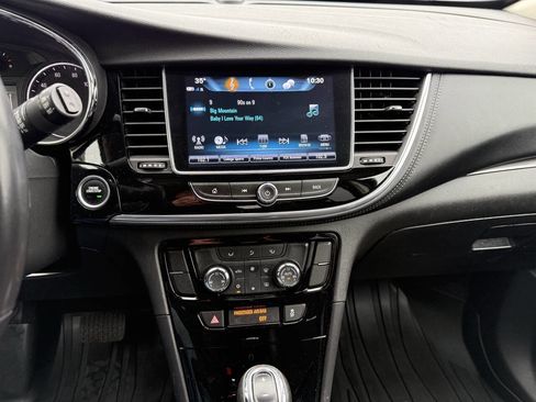 Used 2018 Buick Encore Preferred image 8