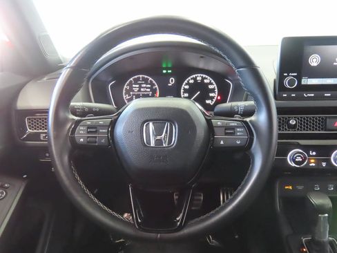 Used 2025 Honda Civic Sport image 9