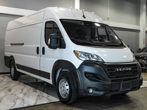 Used 2023 RAM ProMaster 3500 w/ Convenience Group FWD image 8