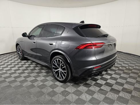 Used 2023 Maserati Grecale Trofeo AWD/4WD image 4