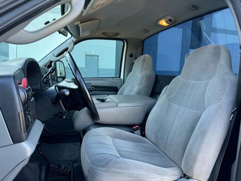 Used 2005 Ford F350 4x4 Regular Cab DRW Super Duty image 11