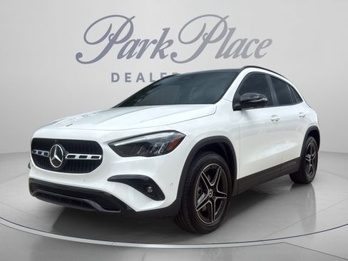 Used 2026 Mercedes-Benz GLA 250 image 1