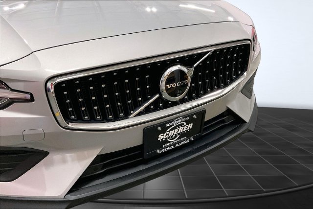 Certified 2025 Volvo V60 B5 Cross Country Ultra AWD/4WD image 30