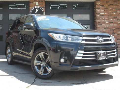Used 2017 Toyota Highlander Limited AWD/4WD image 1
