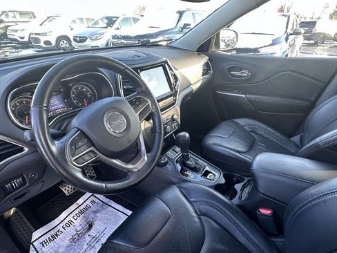 Used 2019 Jeep Cherokee Limited image 13