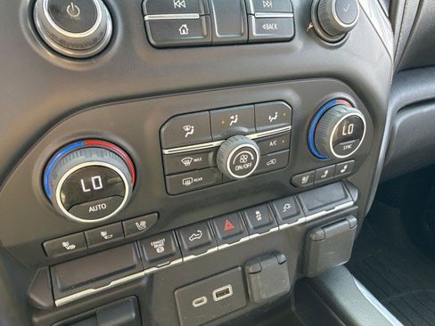 Certified 2022 Chevrolet Silverado 3500 LTZ w/ LTZ Convenience Package image 16