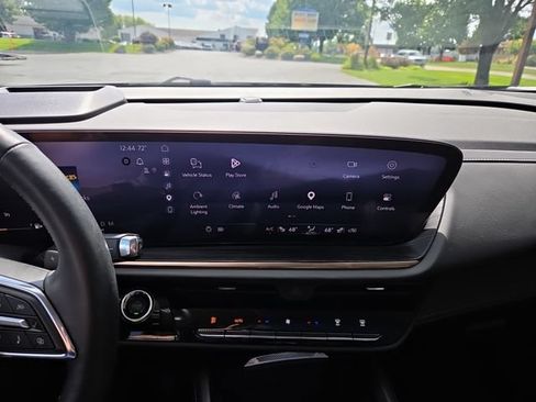 Used 2024 Buick Envision Avenir AWD/4WD image 22