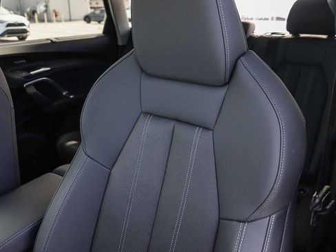 Used 2025 Audi Q5 Premium Plus w/ Premium Plus AWD/4WD image 35