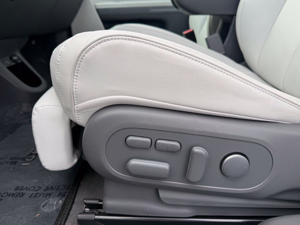 Certified 2023 Hyundai Ioniq 5 Limited AWD/4WD image 36