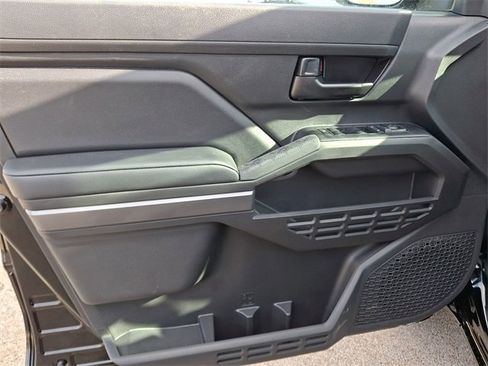 New 2026 Toyota Tacoma SR5 image 11