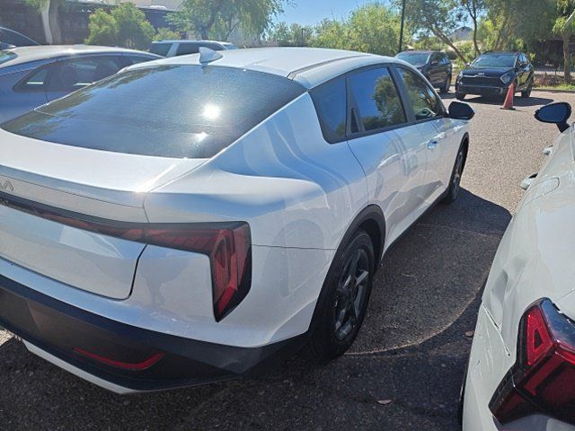 Certified 2026 Kia K4 FWD image 10