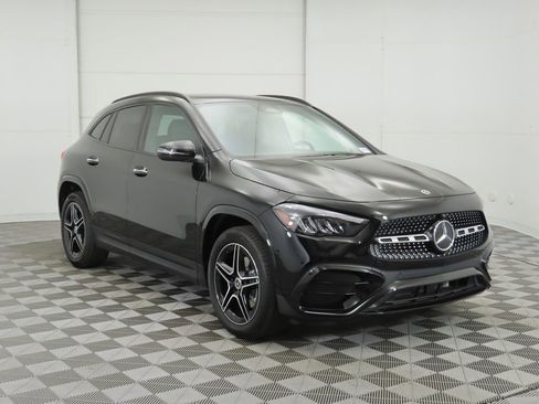 Certified 2025 Mercedes-Benz GLA 250 GLA 250 image 3