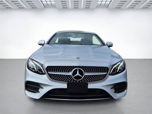 Used 2019 Mercedes-Benz E 450 4MATIC Cabriolet image 3