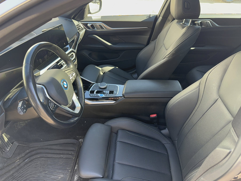 Used 2024 BMW i4 xDrive40i w/ Premium Package AWD/4WD image 4
