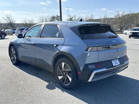 New 2026 Hyundai Ioniq 5 SE image 5