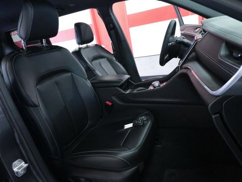 Used 2025 Jeep Grand Cherokee L Limited RWD image 26