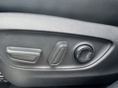 New 2026 Toyota Highlander Platinum image 20