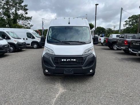 Used 2025 RAM ProMaster 3500 w/ Convenience Group FWD image 2