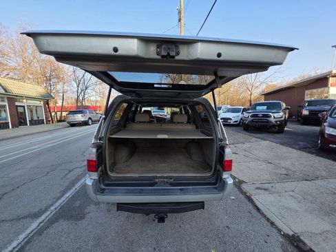 Used 2000 Toyota 4Runner Limited image 36