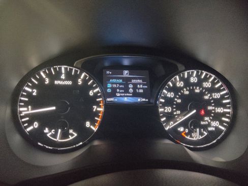 Used 2018 Nissan Altima 2.5 SR w/ SR Special Edition FWD image 23