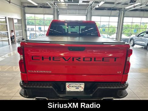 Used 2019 Chevrolet Silverado 1500 LT Trail Boss AWD/4WD image 16